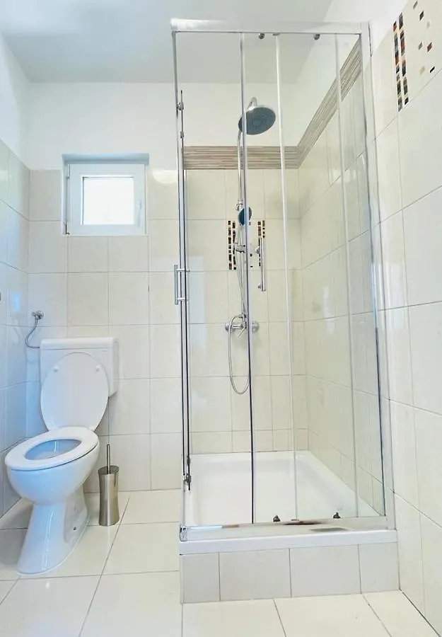 Apartments And Rooms Kod Mate Tribanj-Kruscica 0*,  Chorwacja